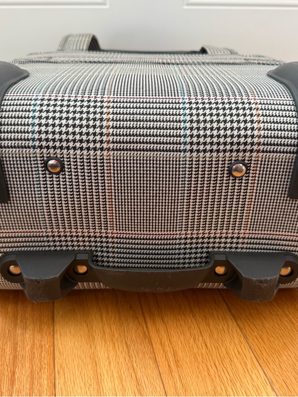 London Fog Black & White Plaid Rolling Travel Bag - Picture 7 of 13